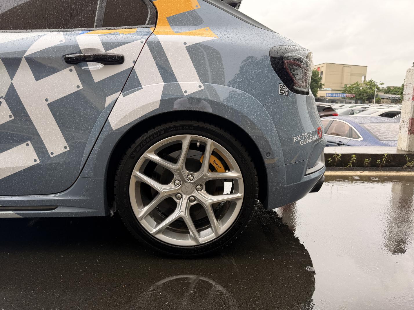 Lynk & Co 02 Hatchback 2021 thumb 6