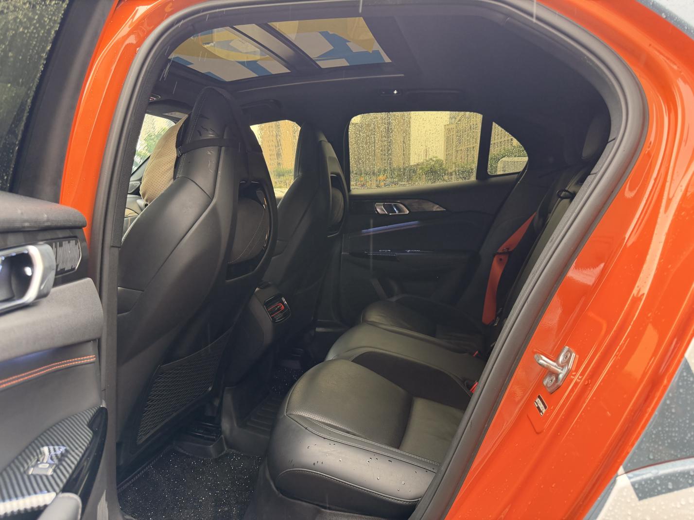 Lynk & Co 02 Hatchback 2021 thumb 12
