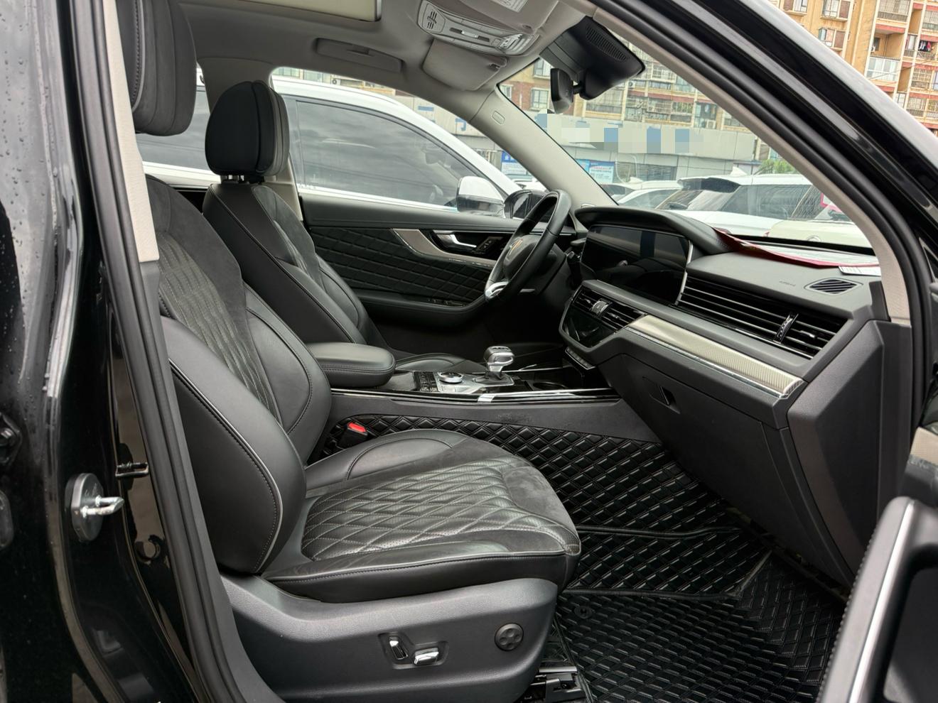 Hongqi HS5 2019 thumb 12