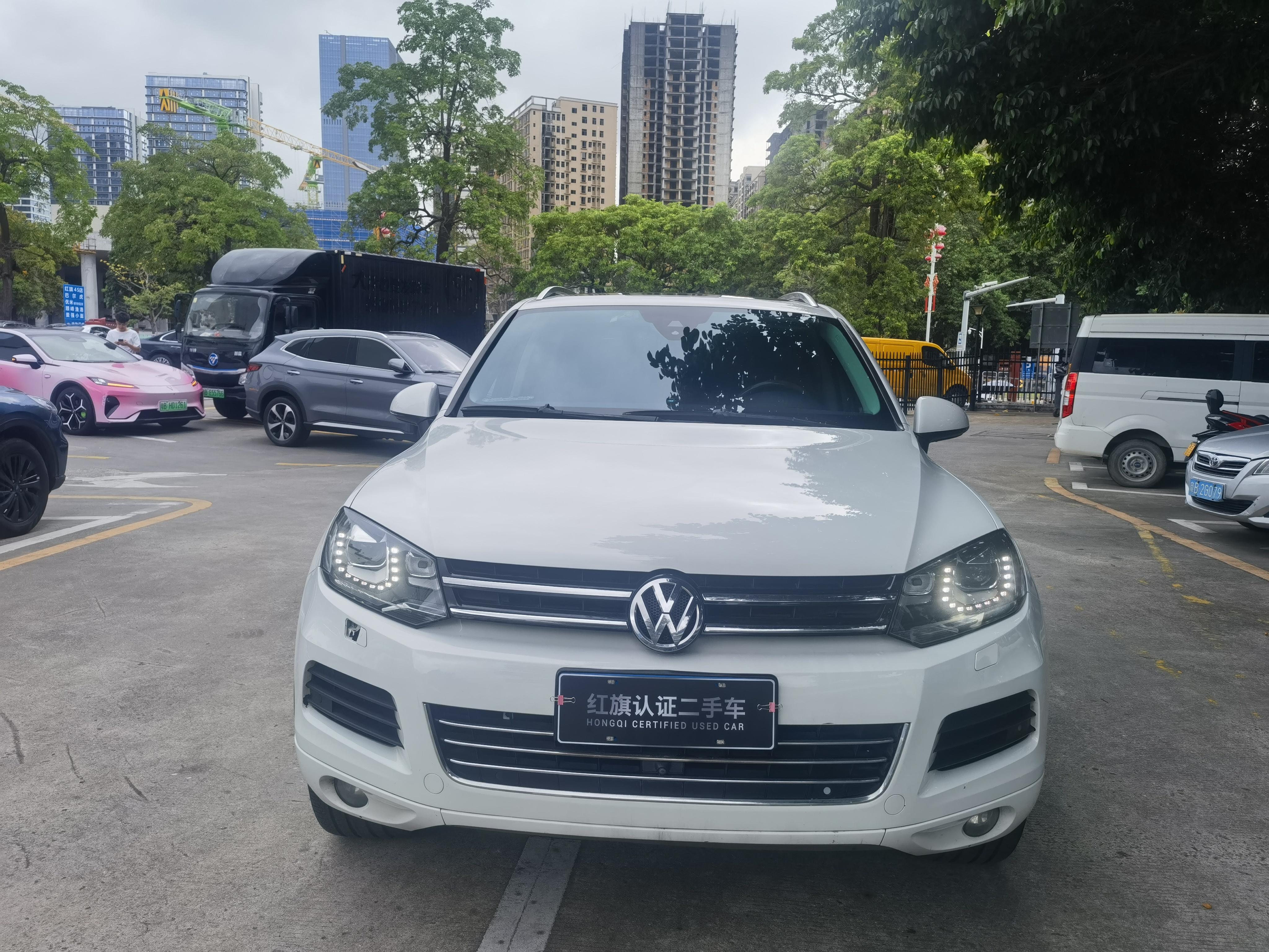 Volkswagen Touareg 2013 thumb 9