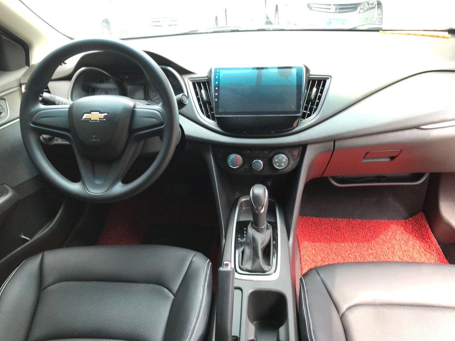 Chevrolet Cavalier 2019 thumb 6