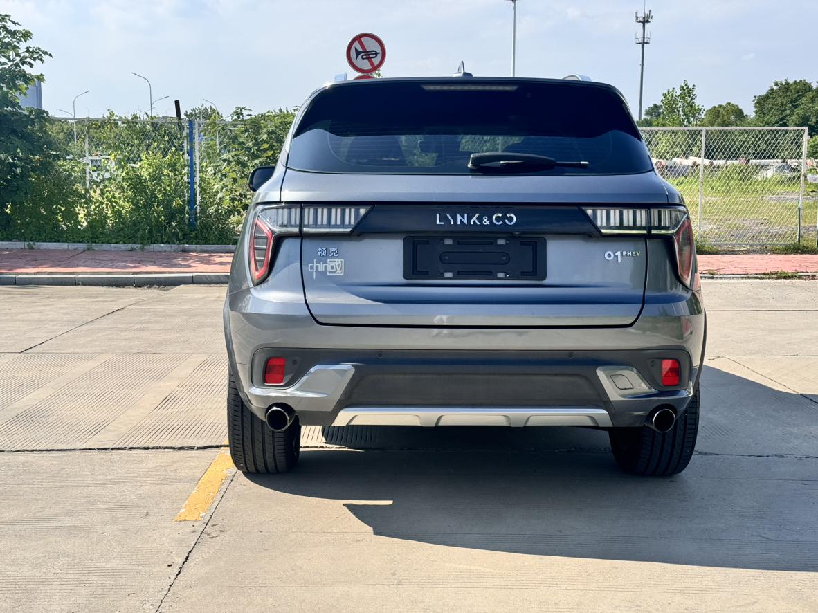 Lynk & Co 01 EM-P 2019 thumb 4