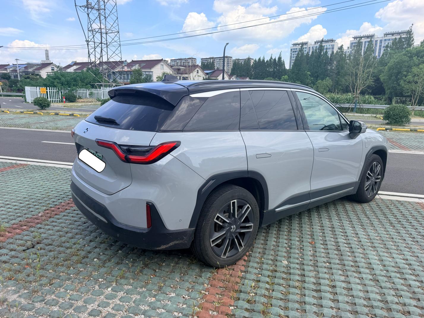 Nio ES6 2019 thumb 12