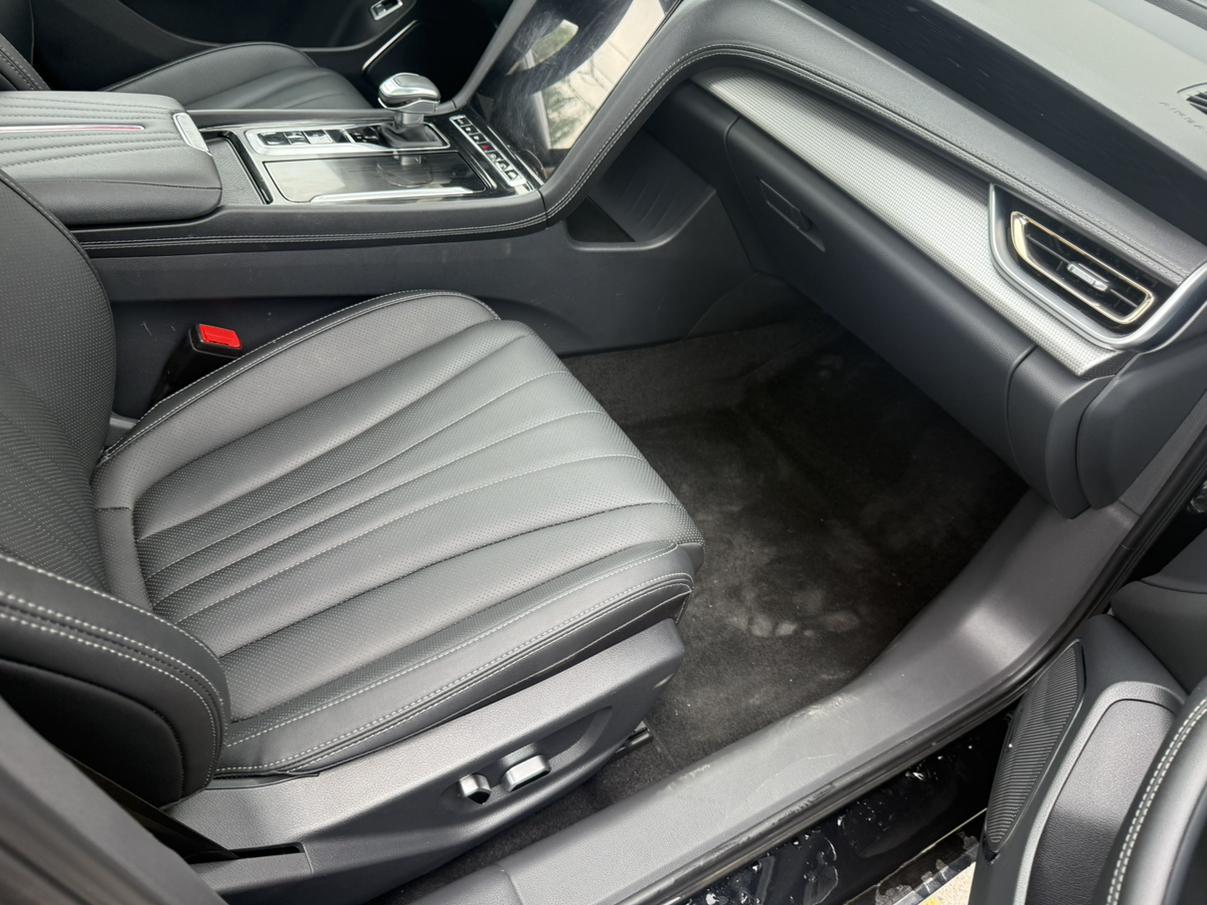 Hongqi H5 2024 thumb 5