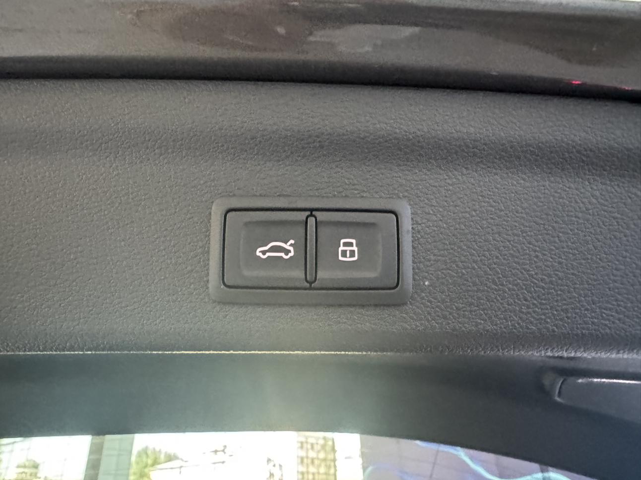 Audi Q3 2022 thumb 12