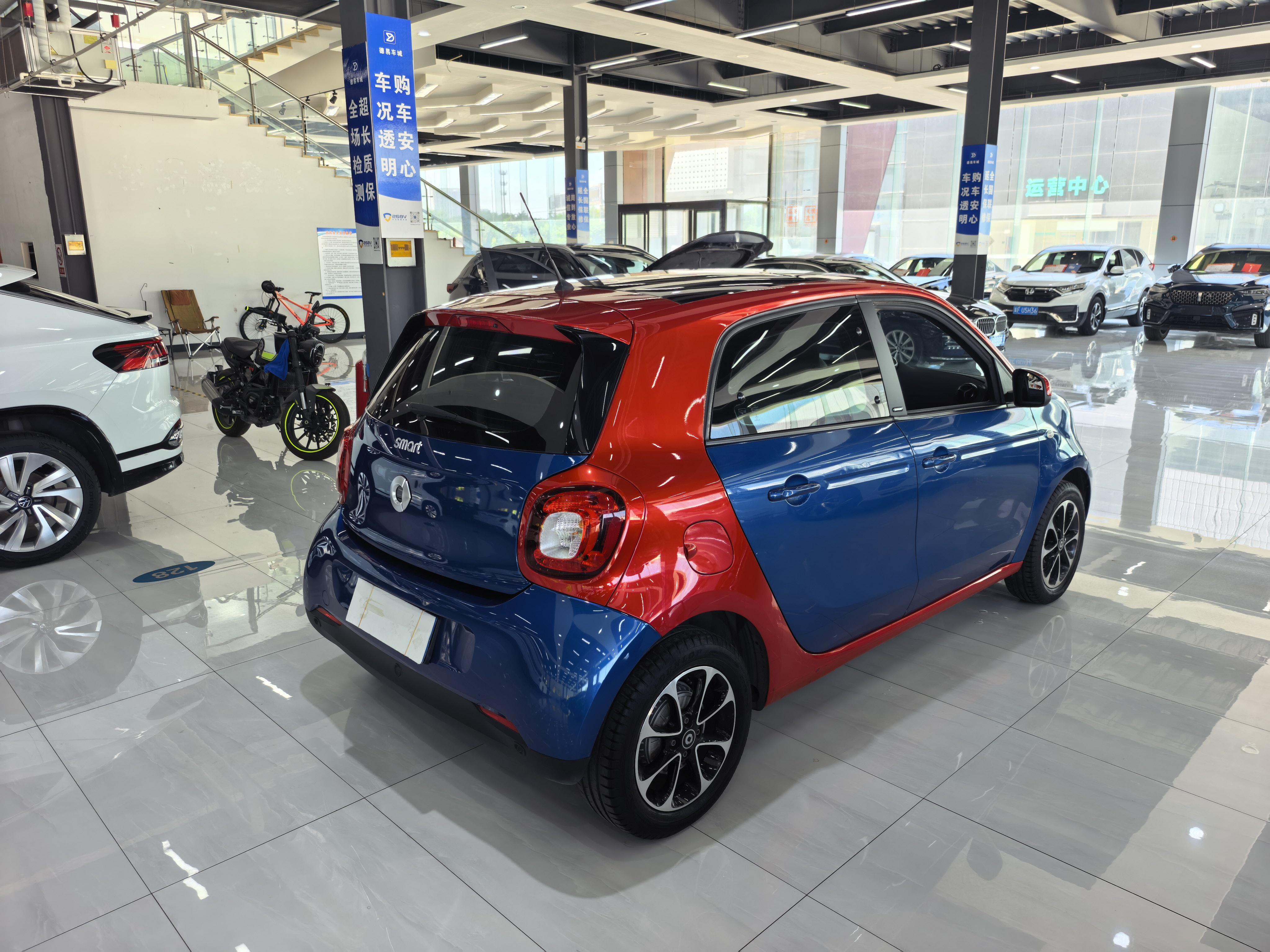 Smart Forfour 2016 thumb 4