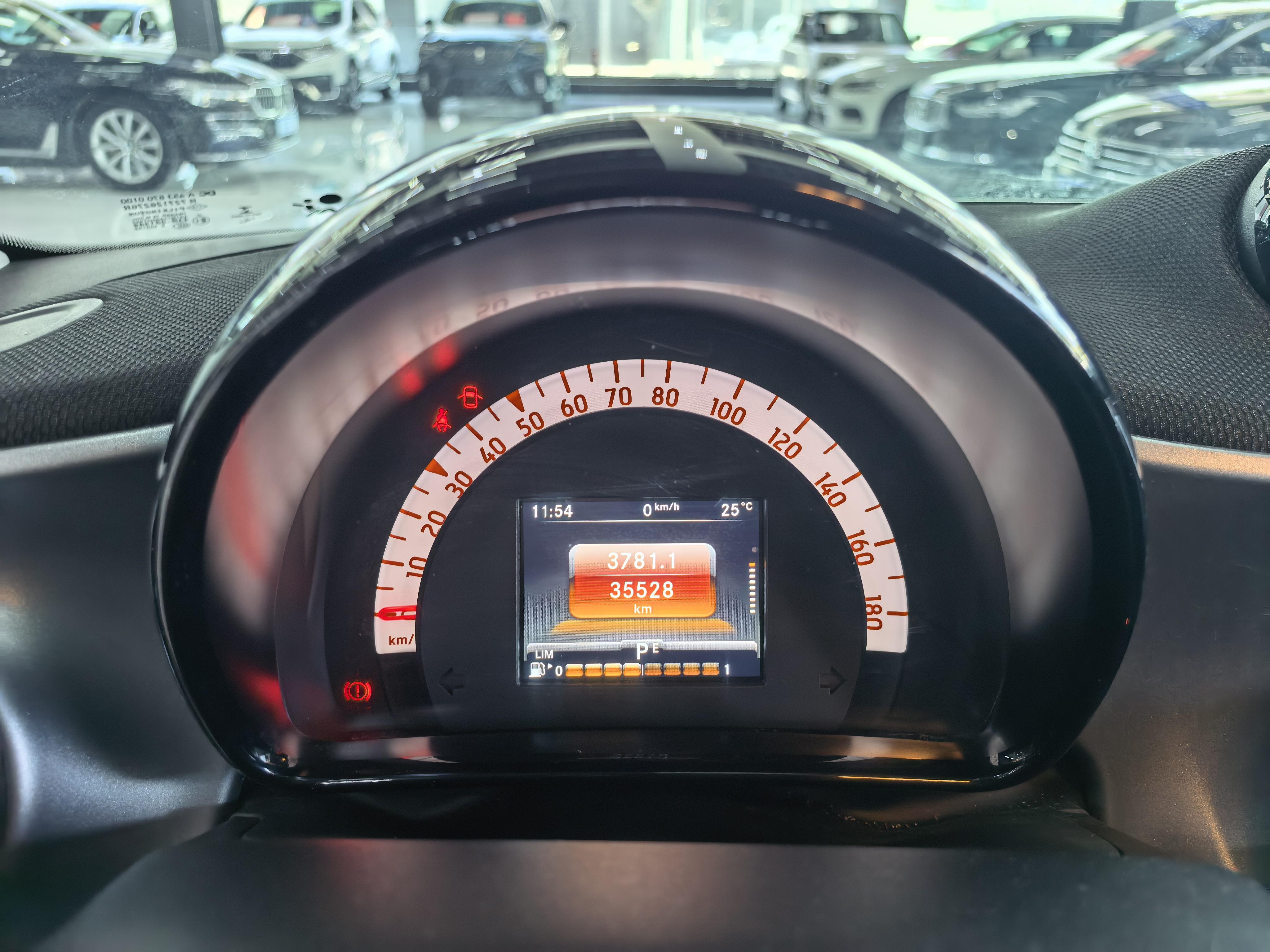 Smart Forfour 2016 thumb 7