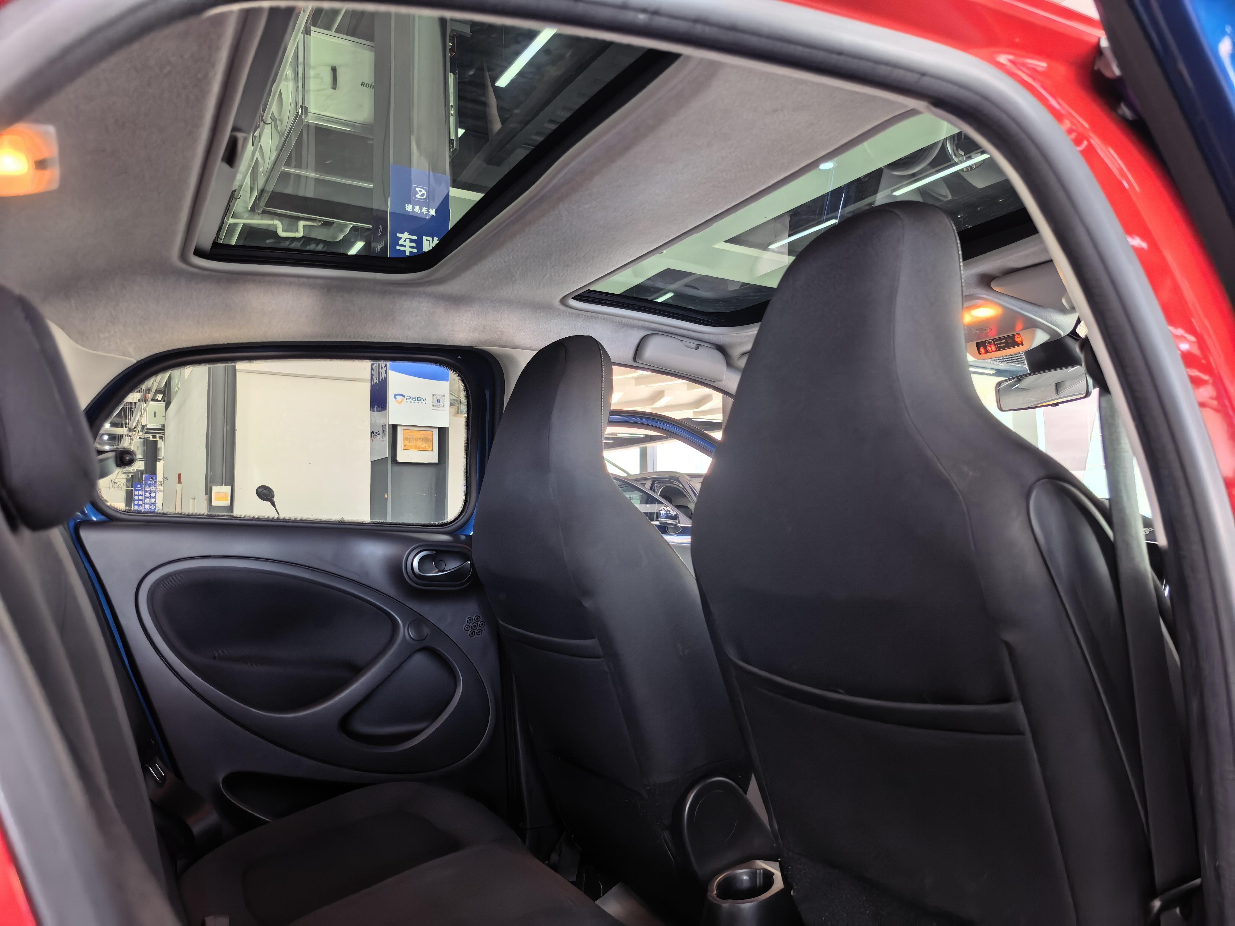 Smart Forfour 2016 thumb 11