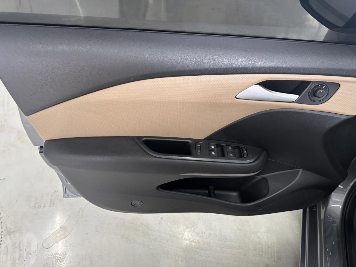 Chevrolet Monza 2020 thumb 12