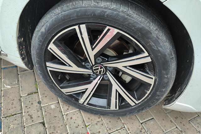 Volkswagen Arteon 2021 thumb 8
