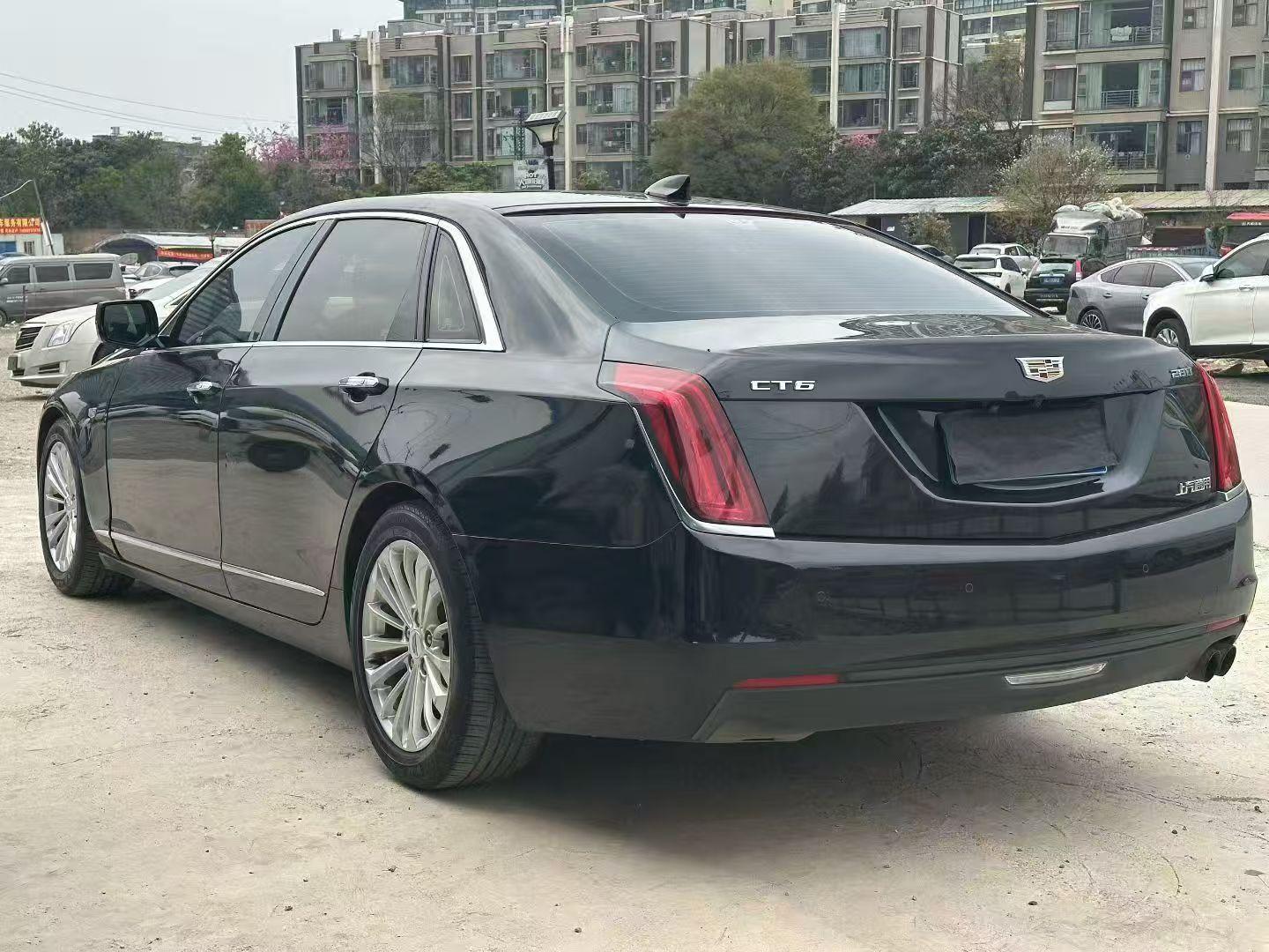 Cadillac CT6 2017 thumb 2