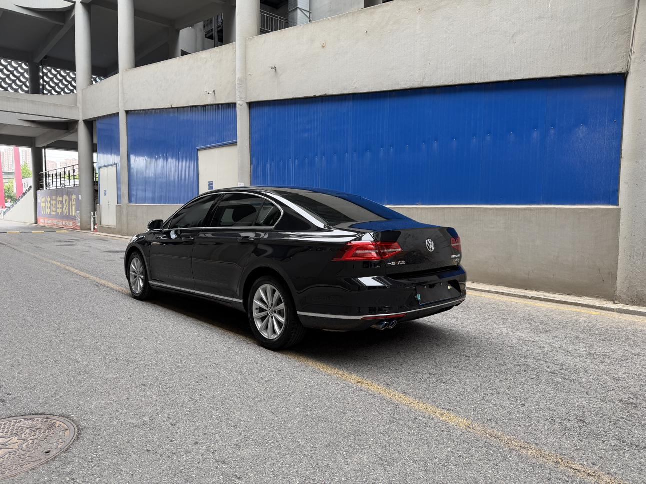 Volkswagen Magotan 2019 thumb 2