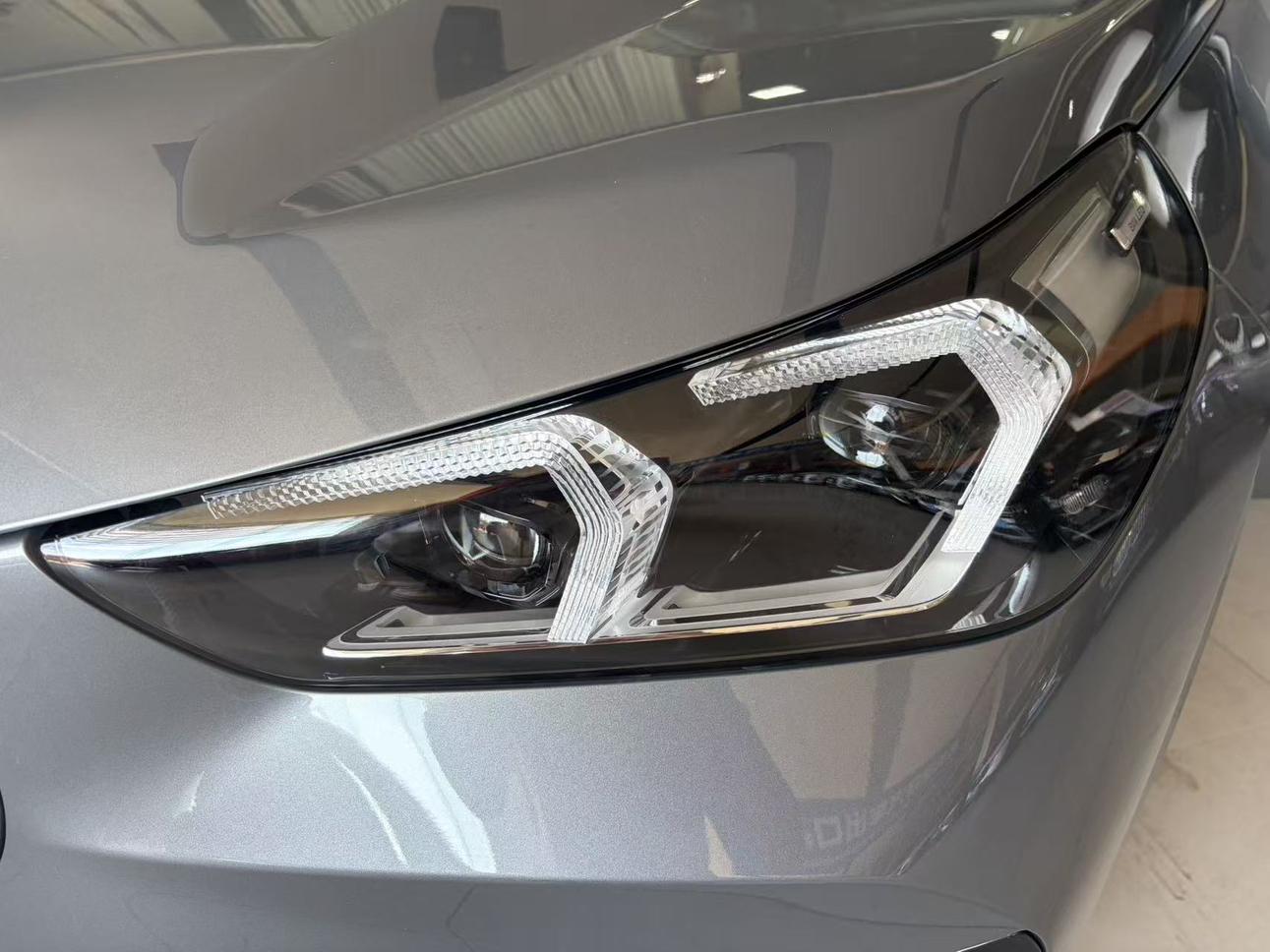 BMW X1 2023 thumb 3