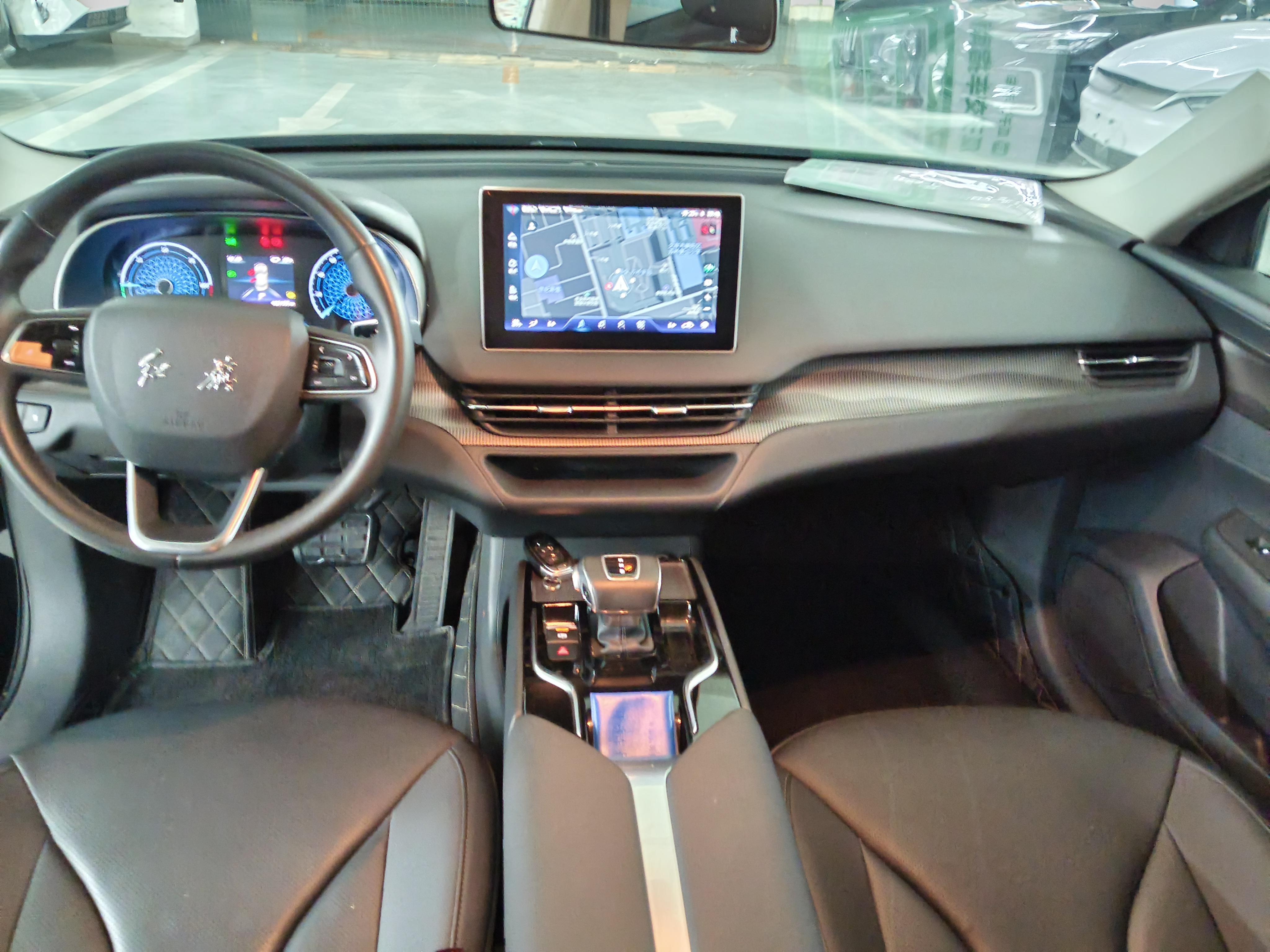 Hongqi E-QM5 2021 thumb 11