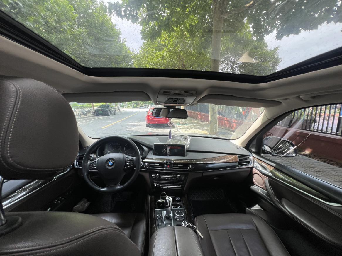BMW X5 2015 thumb 6