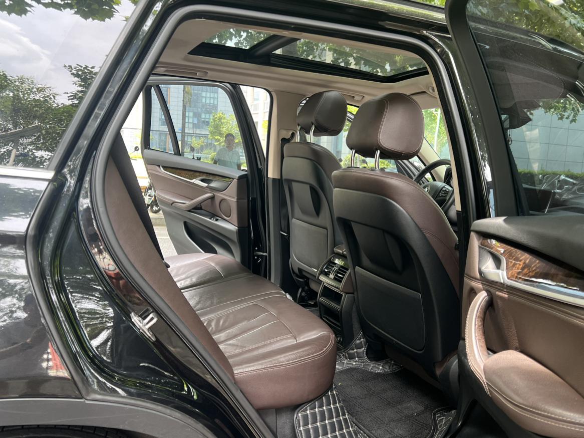 BMW X5 2015 thumb 11
