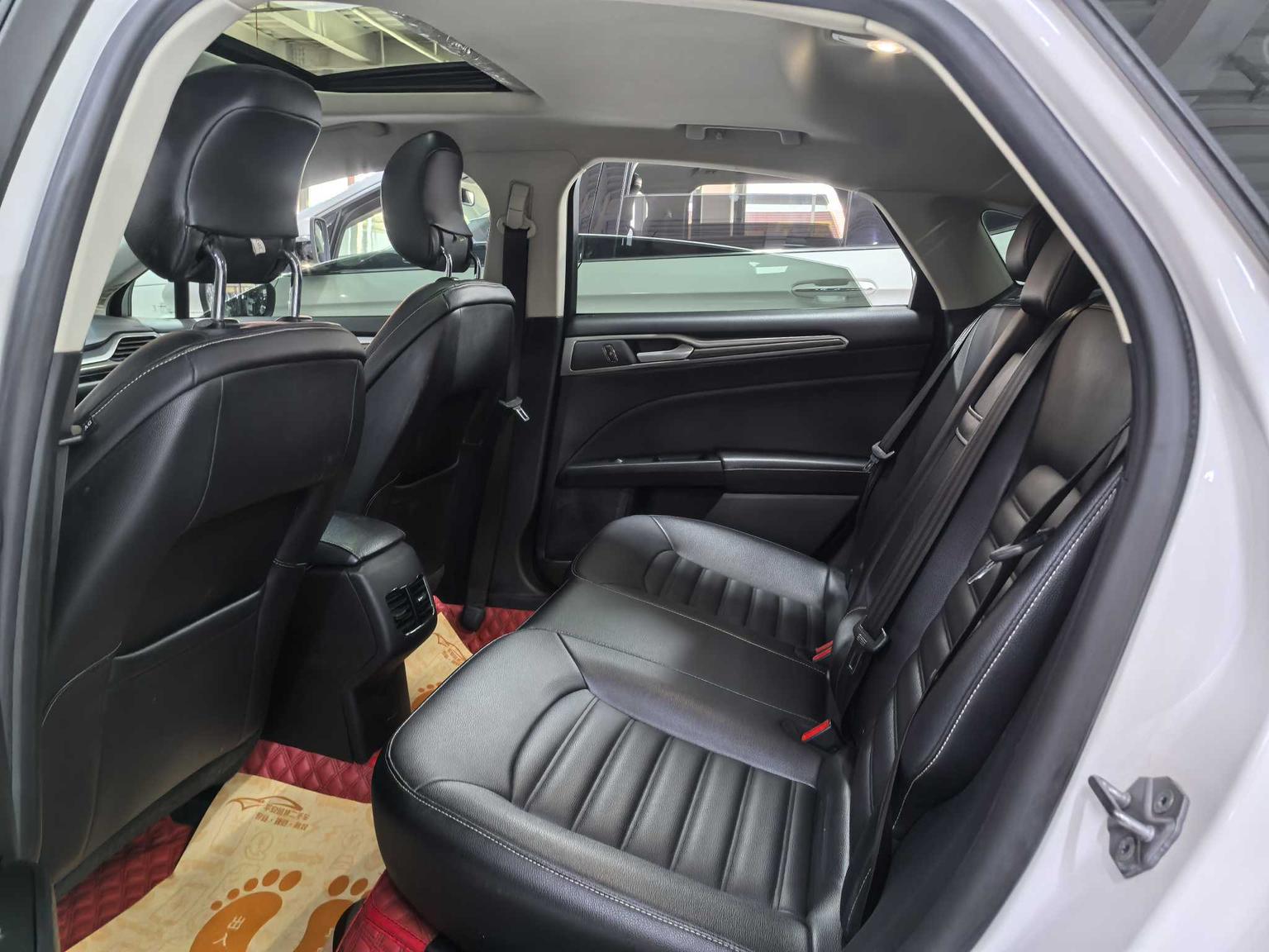 Ford Mondeo 2018 thumb 7