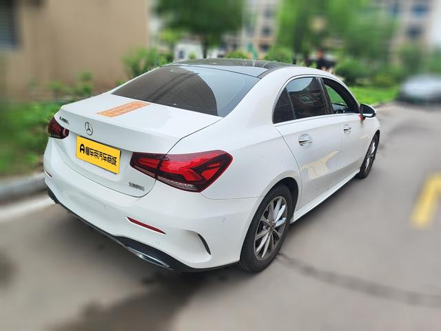 Mercedes-Benz A-Класс 2021 thumb 2