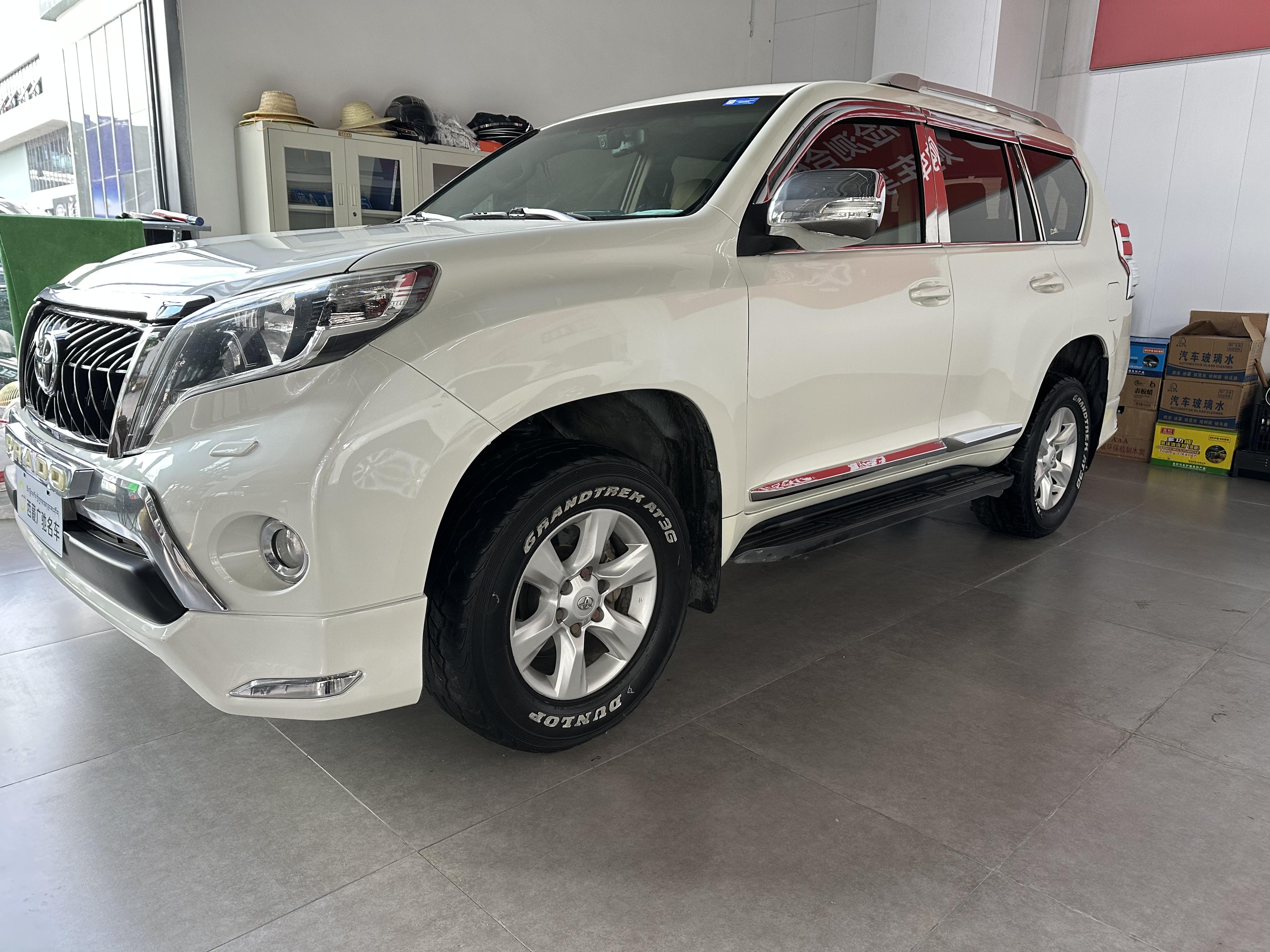 Toyota Land Cruiser Prado 2013 thumb 7