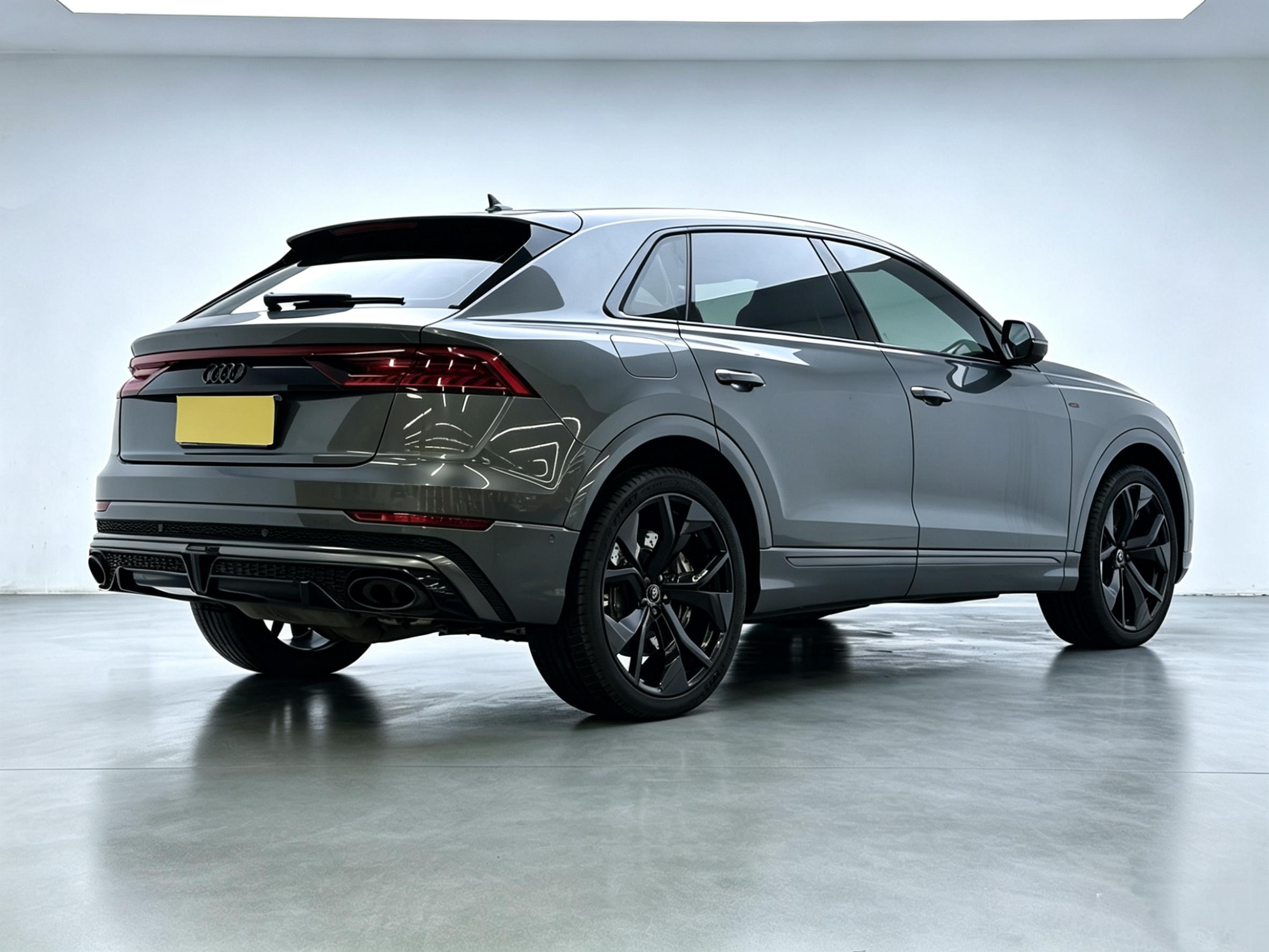 Audi Q8 2019 thumb 4