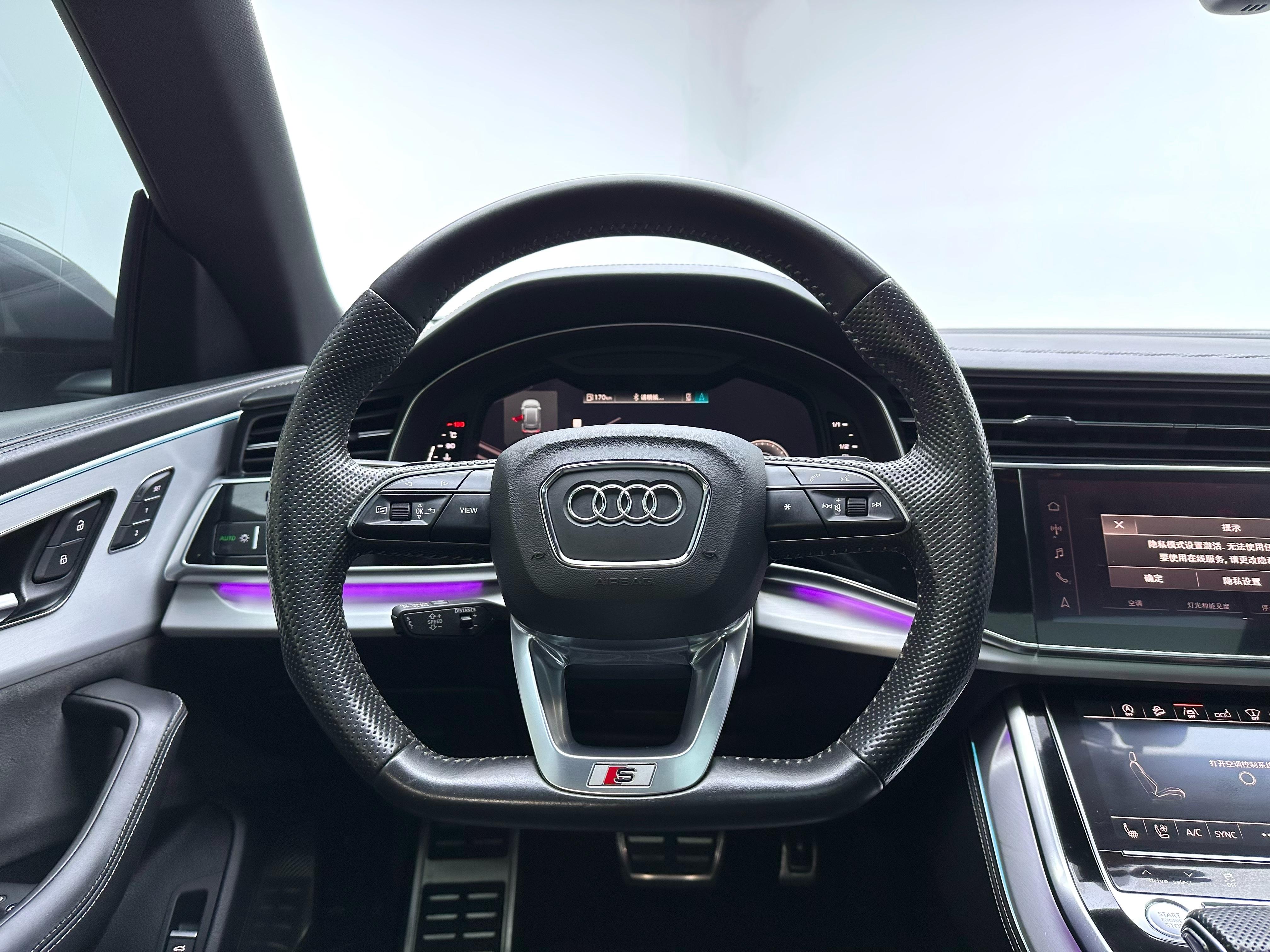 Audi Q8 2019 thumb 9