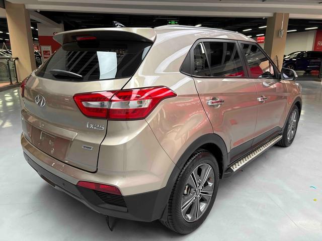 Hyundai ix25 2015 thumb 5