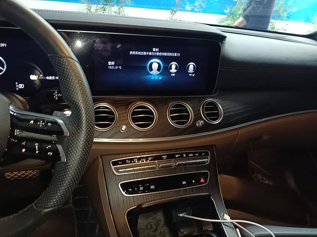 Mercedes-Benz E-Класс 2022 thumb 10
