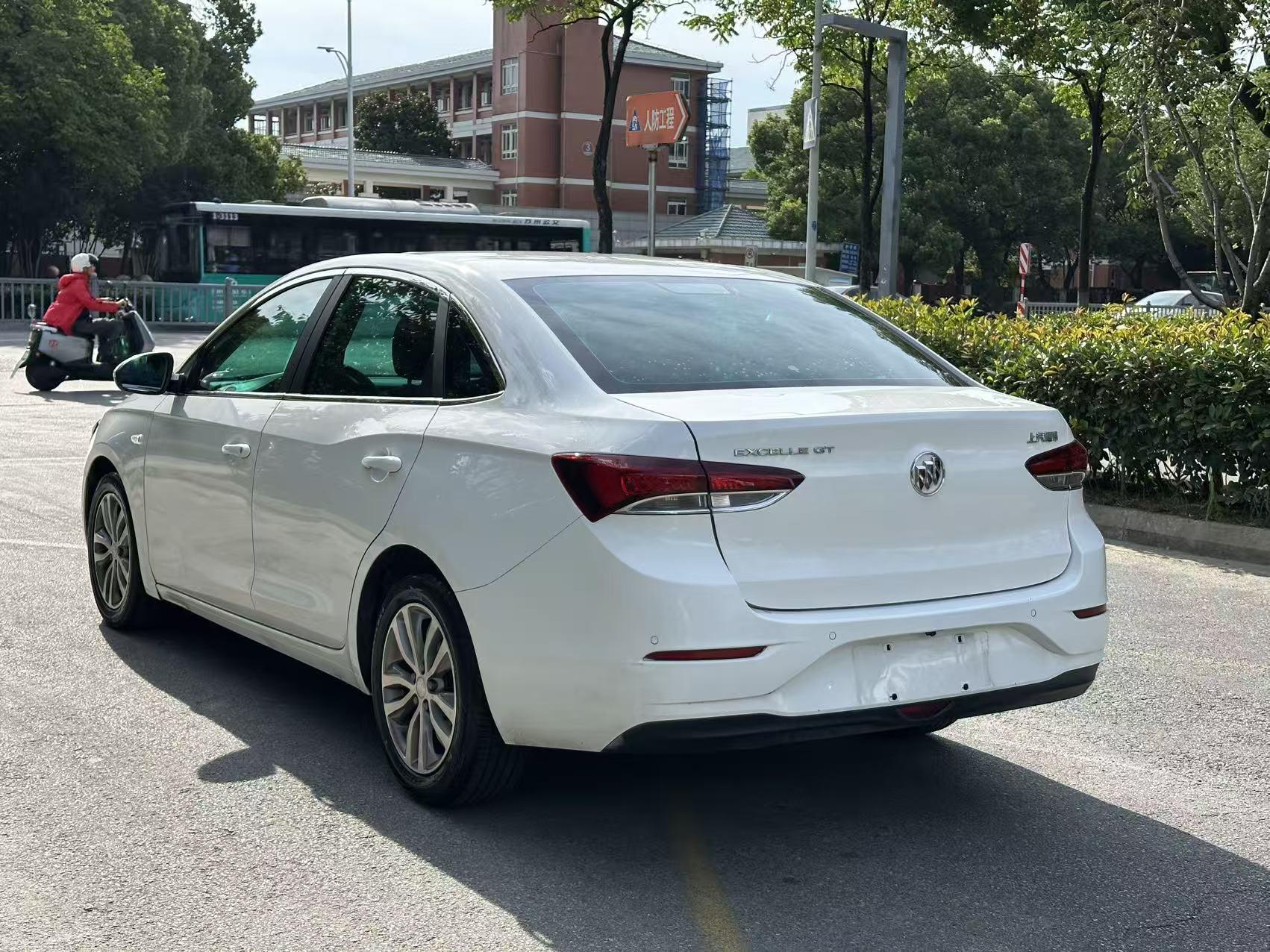 Buick Excelle 2021 thumb 2