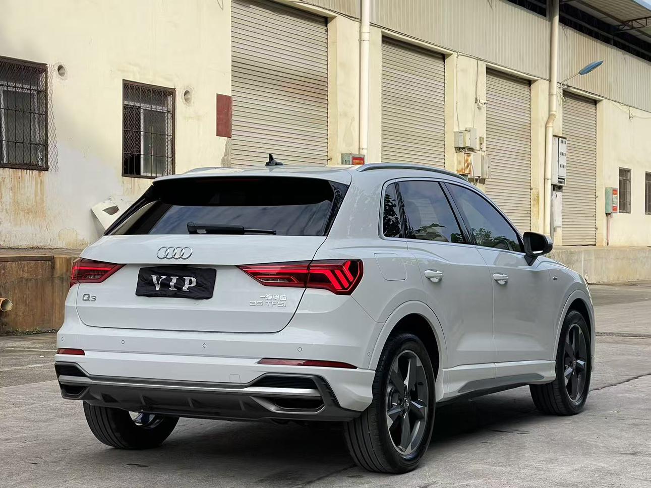 Audi Q3 2020 thumb 4