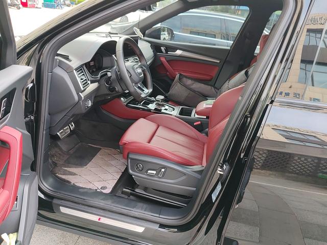 Audi Q5 2025 thumb 5