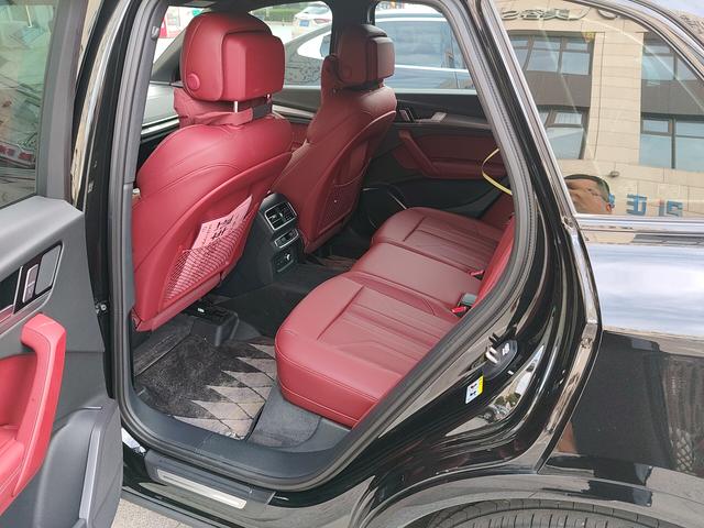 Audi Q5 2025 thumb 7