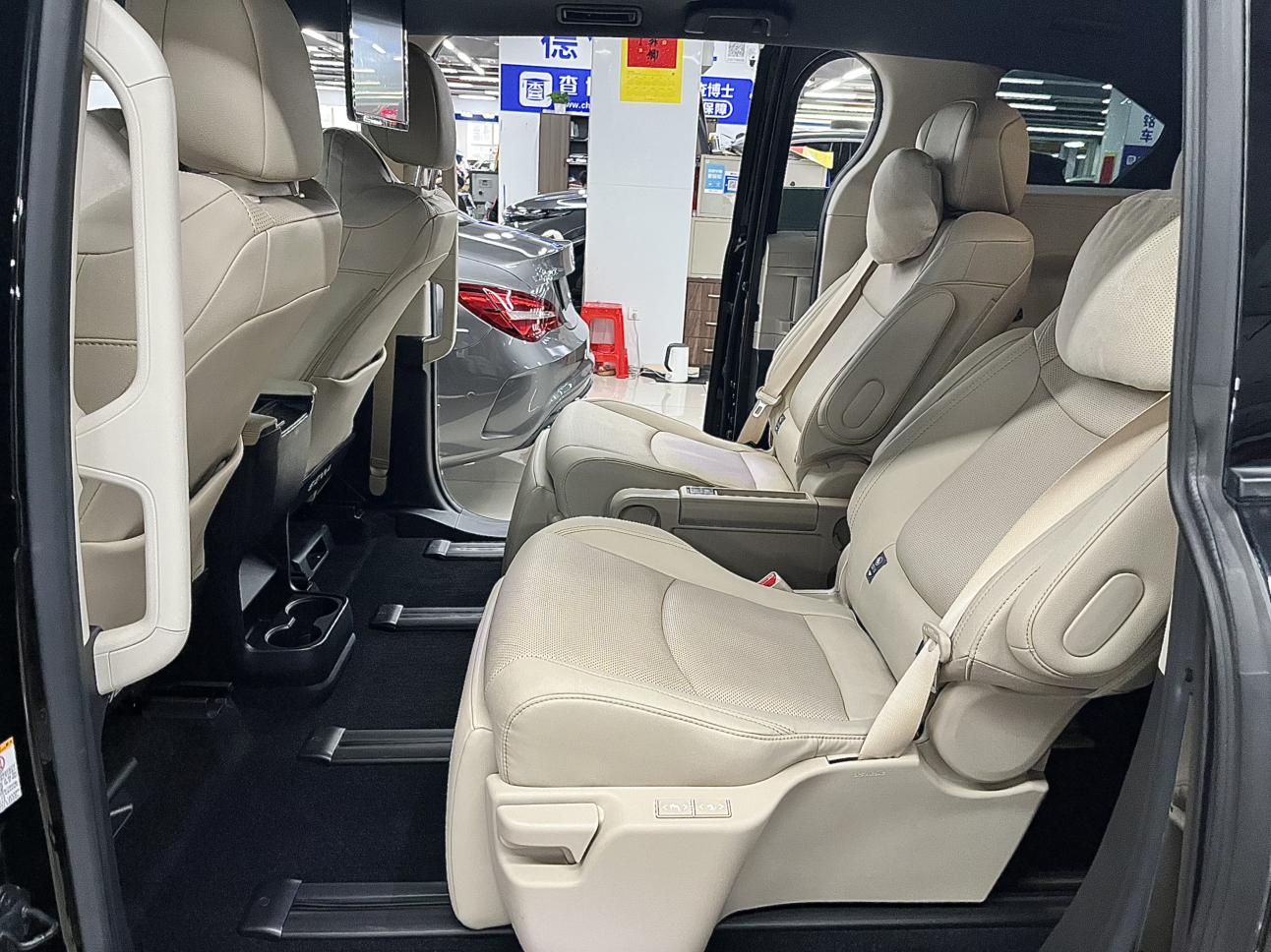 Toyota Sienna 2023 thumb 10
