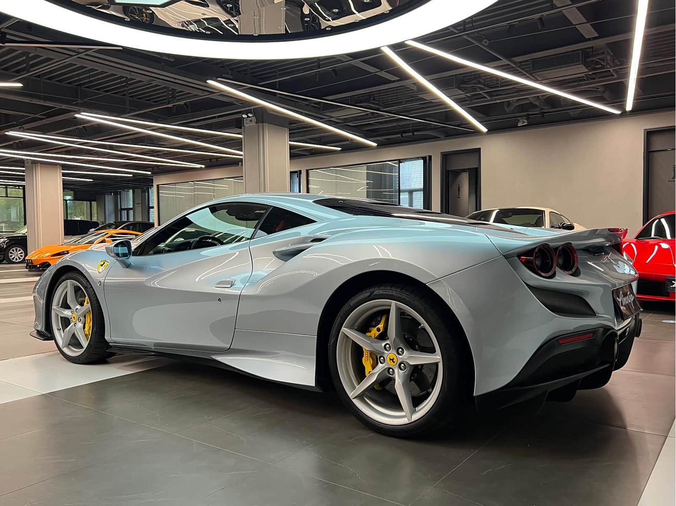 Ferrari F8 2019 thumb 7