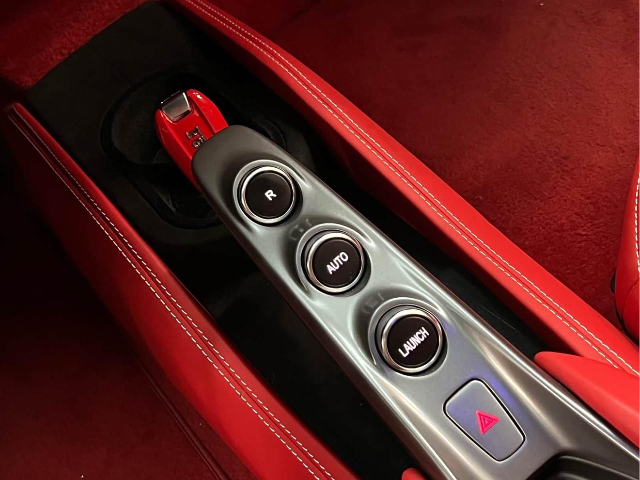 Ferrari F8 2019 thumb 9