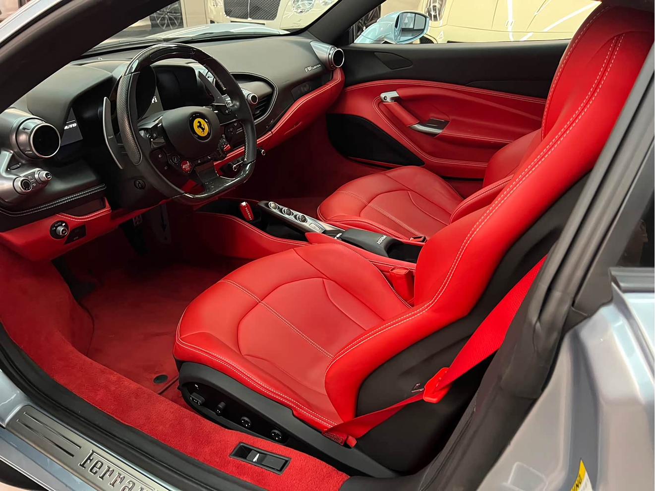 Ferrari F8 2019 thumb 11