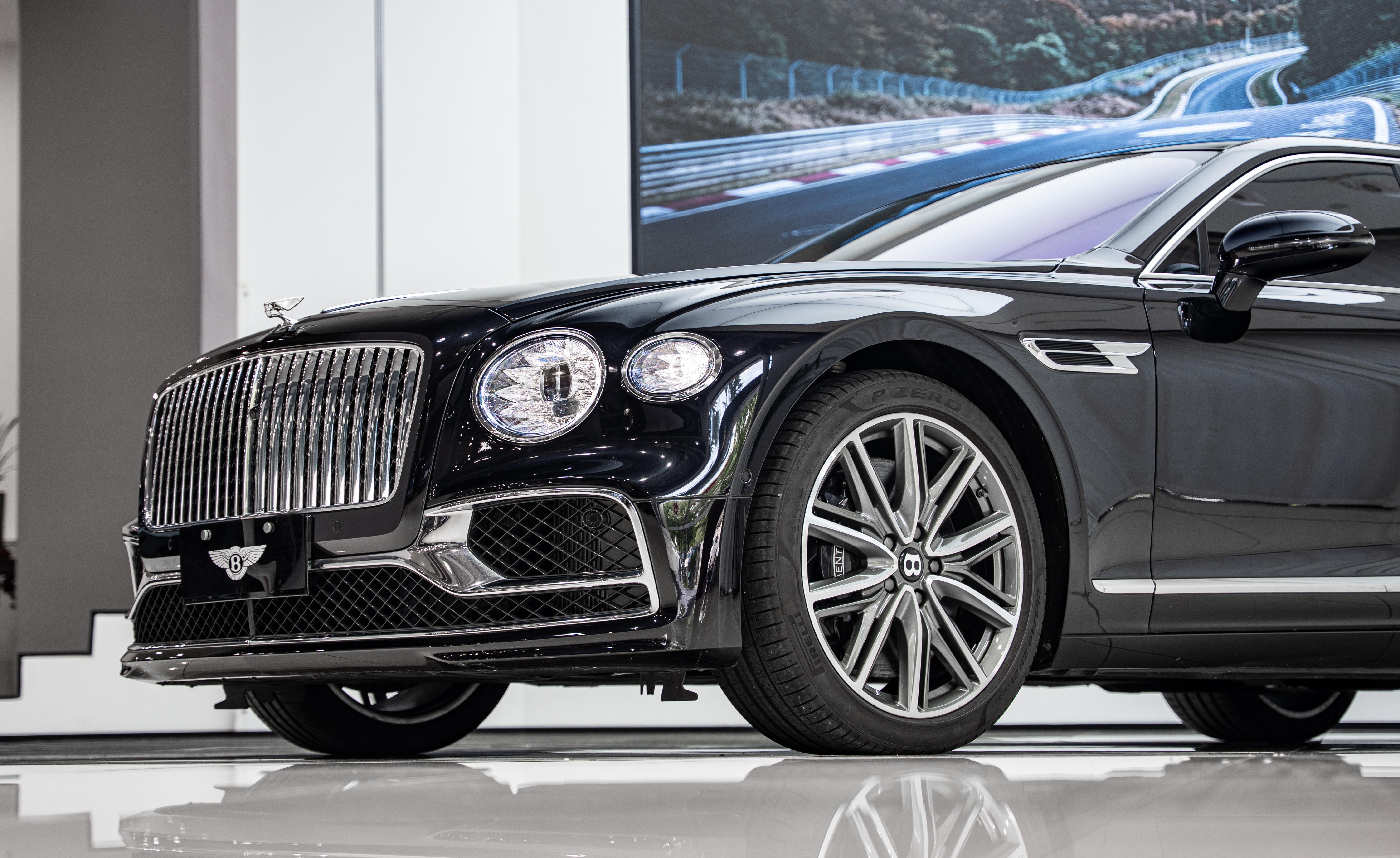 Bentley Fei Chi 2022 thumb 4