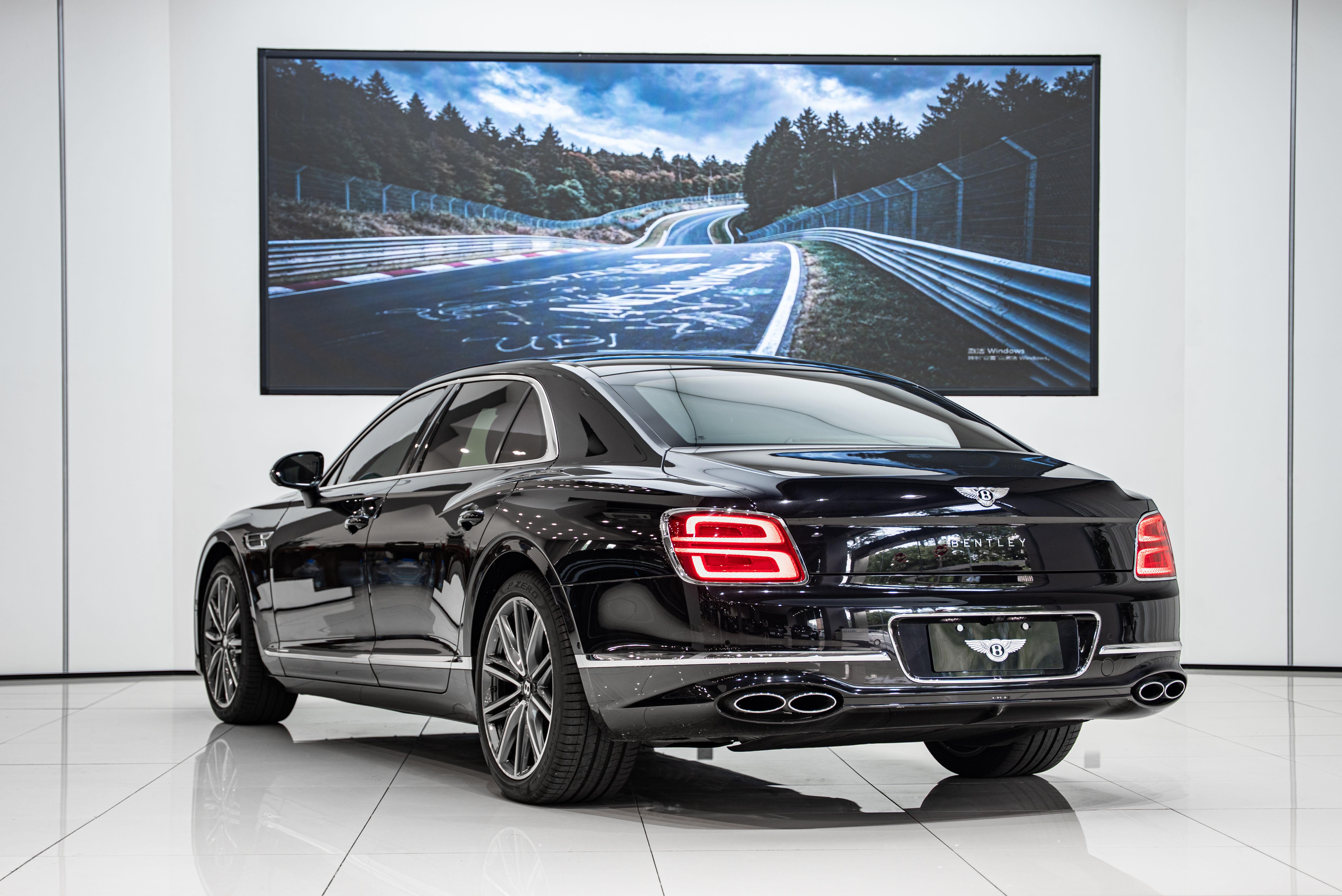 Bentley Fei Chi 2022 thumb 12