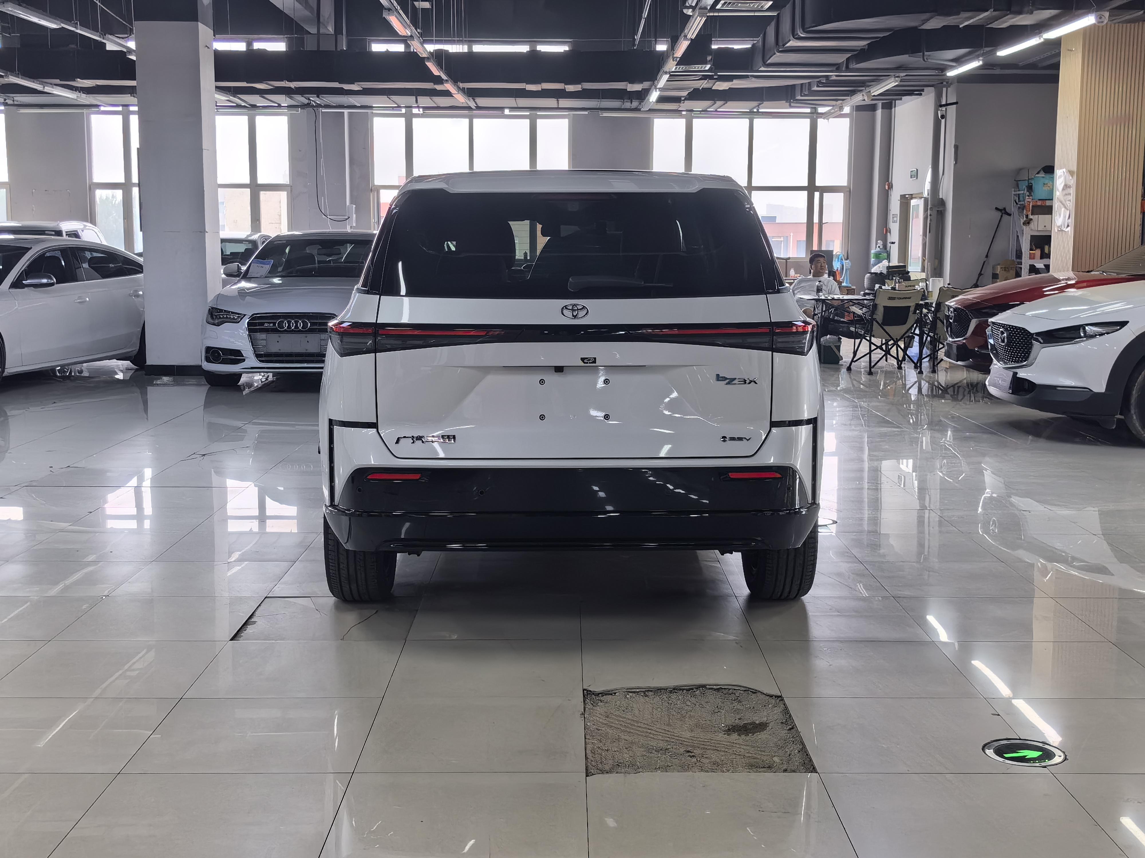 Toyota 3X 2025 thumb 3