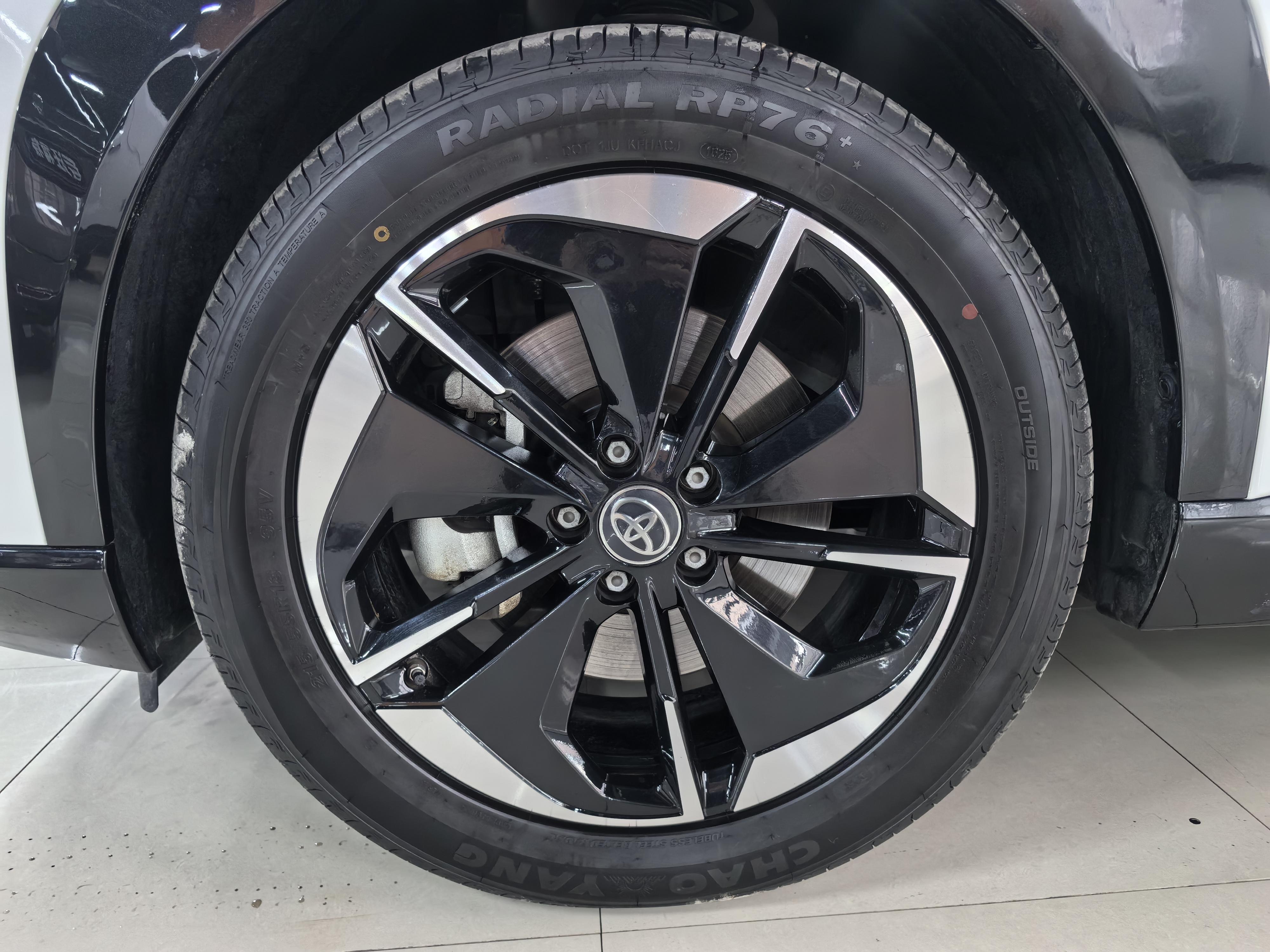 Toyota 3X 2025 thumb 6