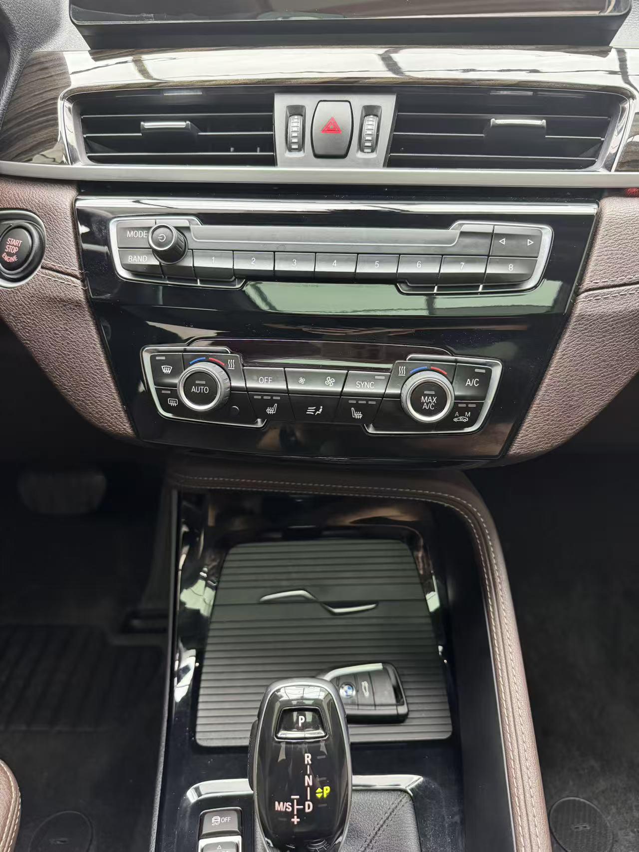 BMW X1 2020 thumb 5