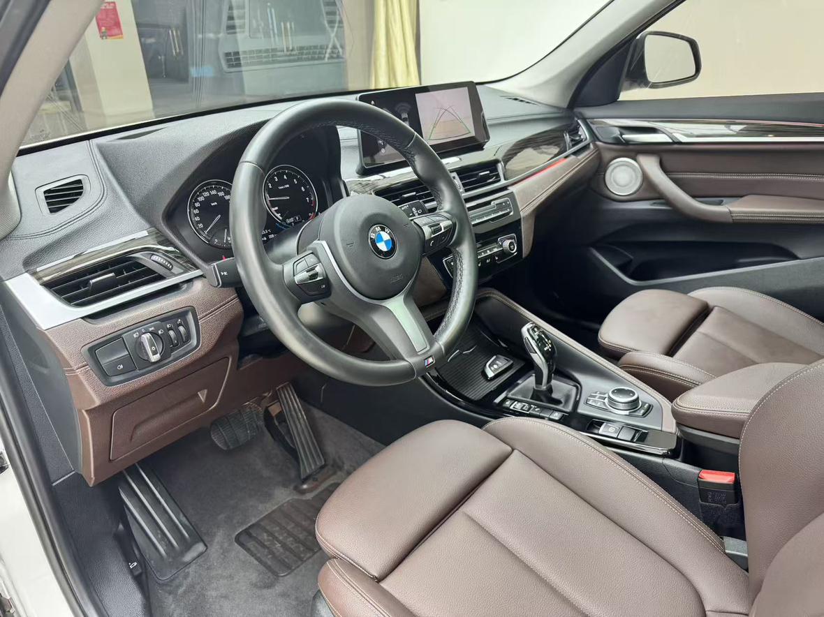 BMW X1 2020 thumb 11