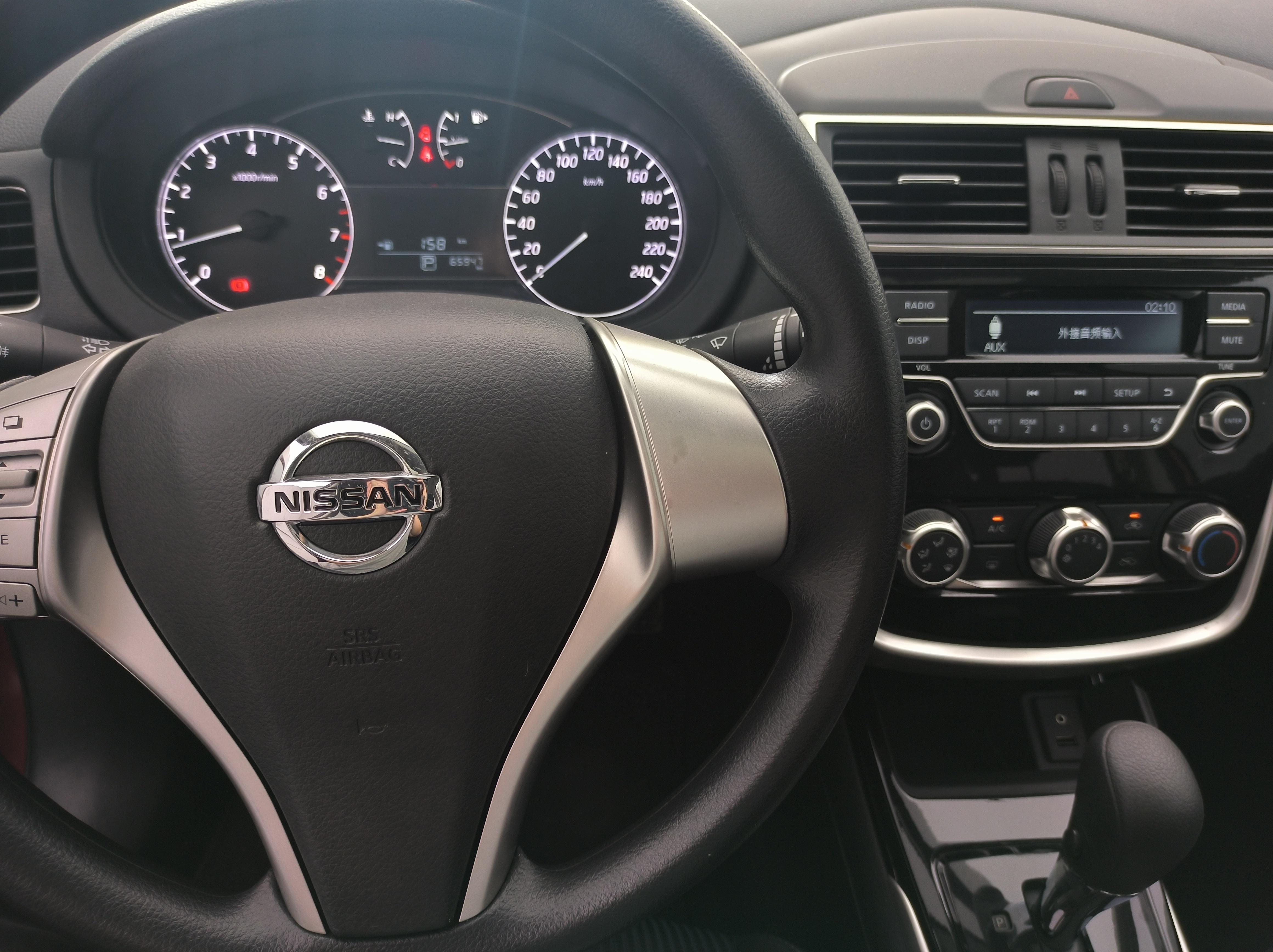 Nissan Tiida 2019 thumb 8