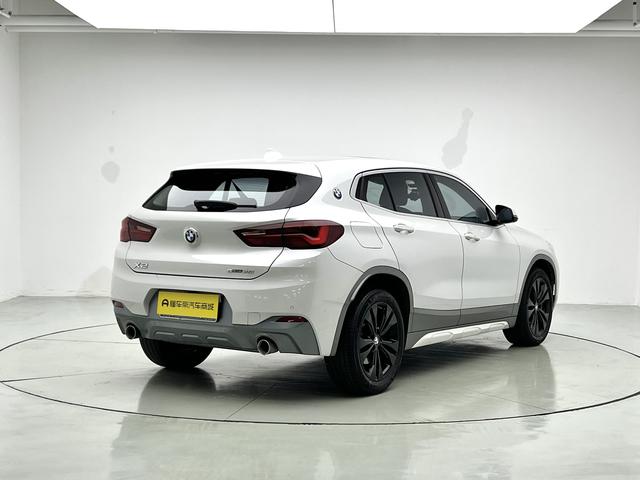 BMW X2 2021 thumb 5