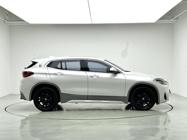 BMW X2 2021 thumb 6