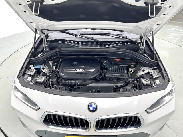 BMW X2 2021 thumb 8