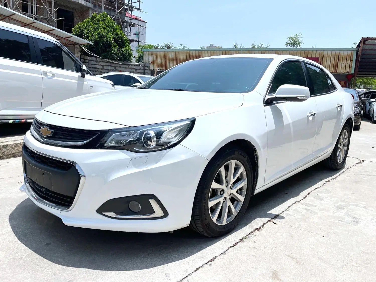 Chevrolet Malibu 2018 thumb 8