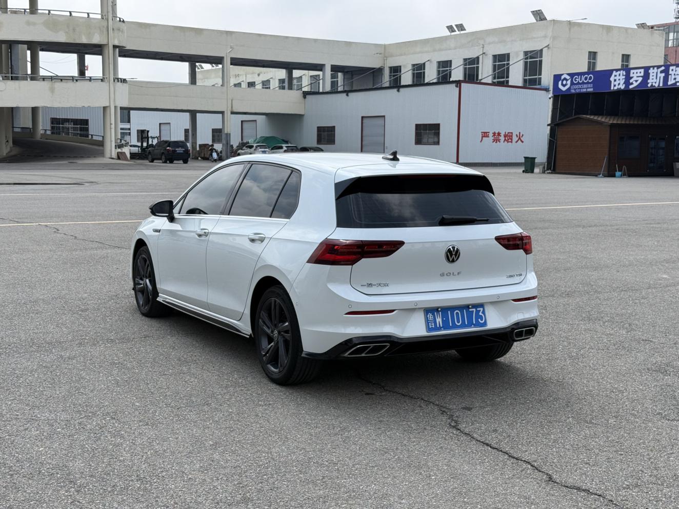 Volkswagen Golf Sportsvan 2021 thumb 2