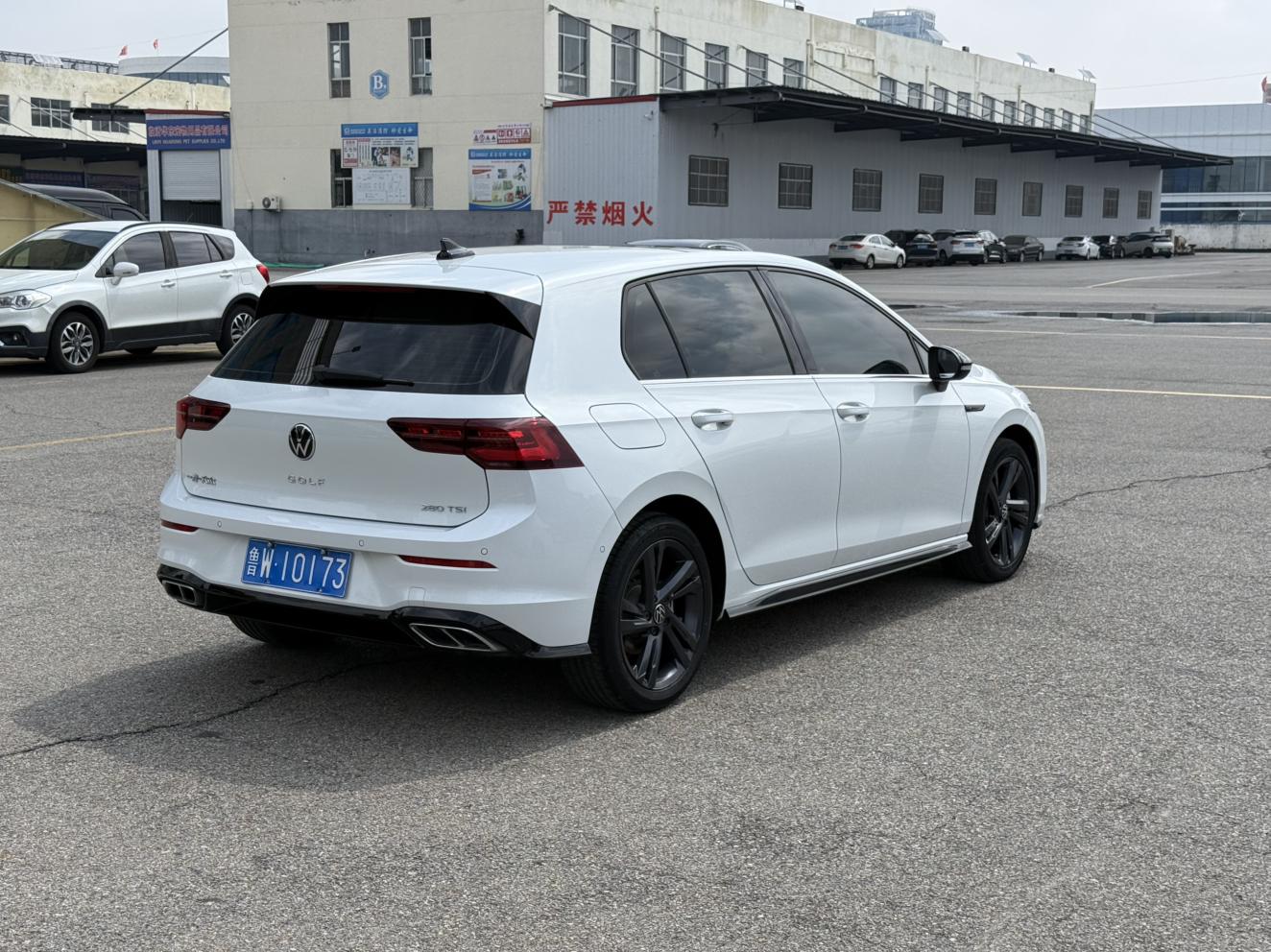 Volkswagen Golf Sportsvan 2021 thumb 4
