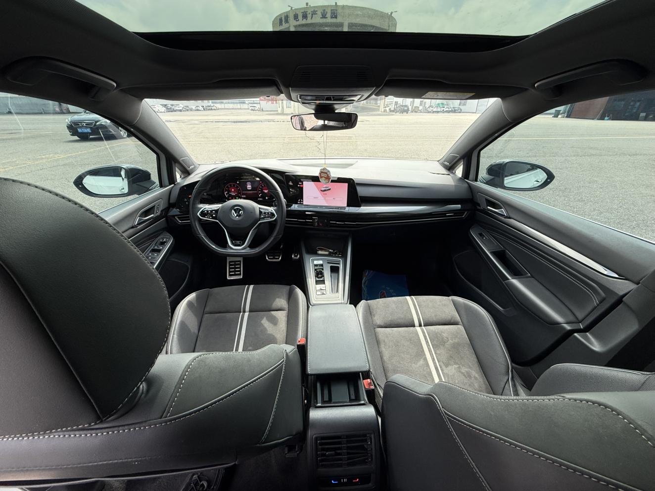 Volkswagen Golf Sportsvan 2021 thumb 5