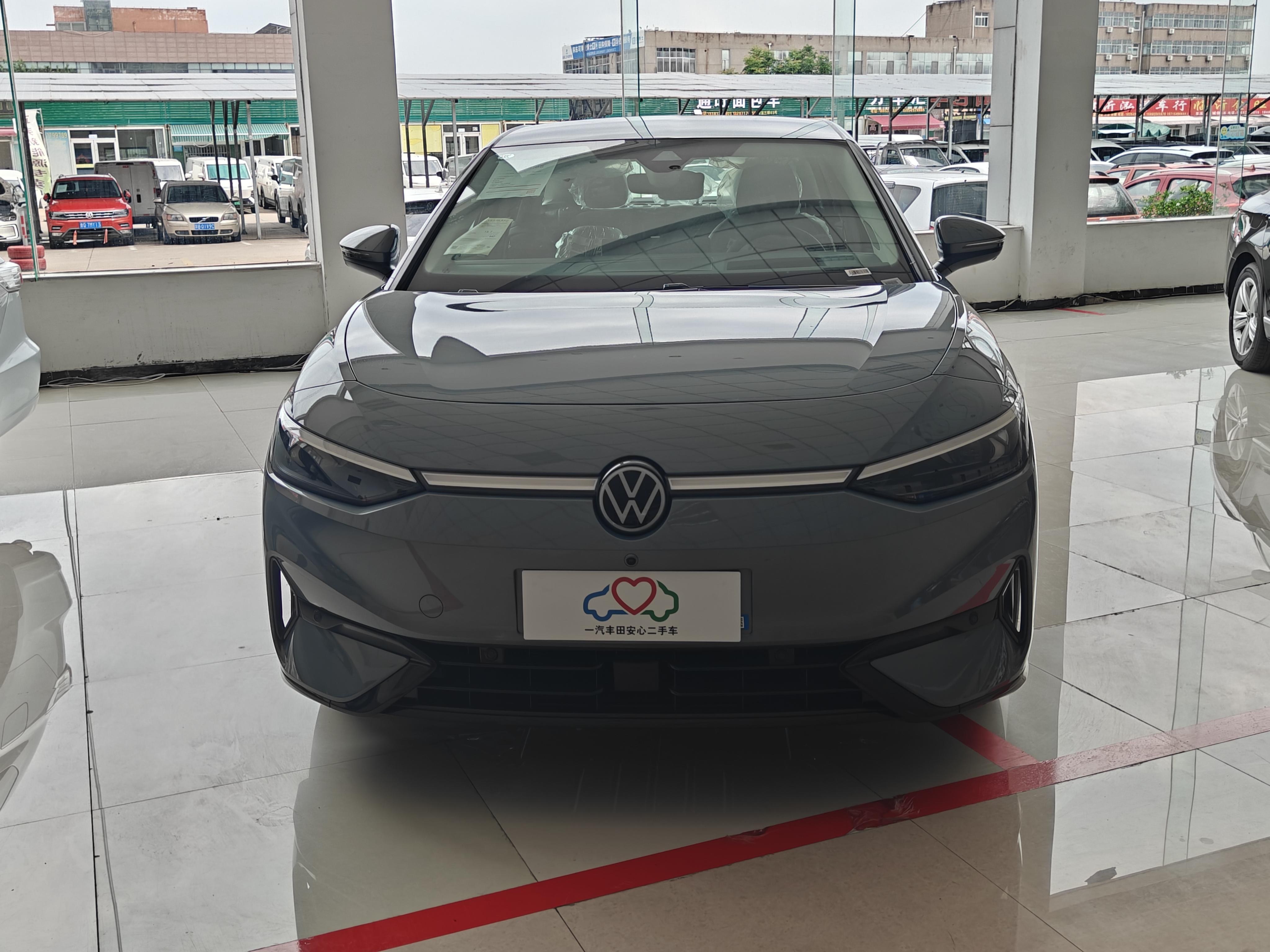 Volkswagen ID.7 2024 thumb 9